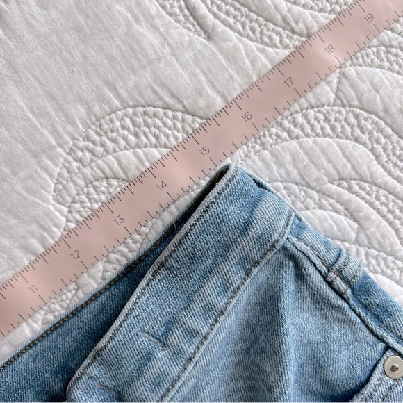 Madewell - The Perfect Vintage Jean in Coffey Wash: Worn-In Edition - Picture 15 of 16